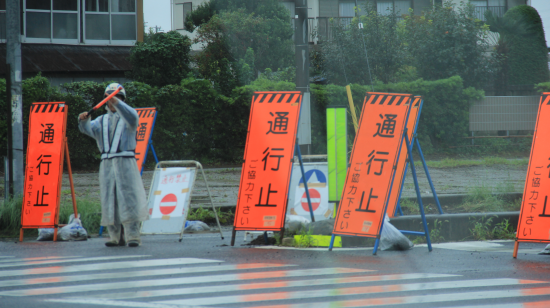 雨の中、泥まみれのたたかい  東日本豪雨災害支援