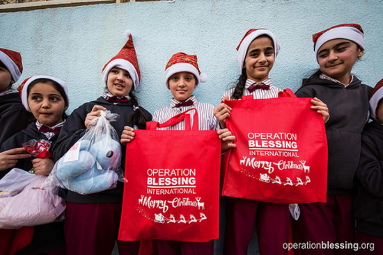 【国際NGOの働き】クリスマスの喜びを避難民の子どもたちに