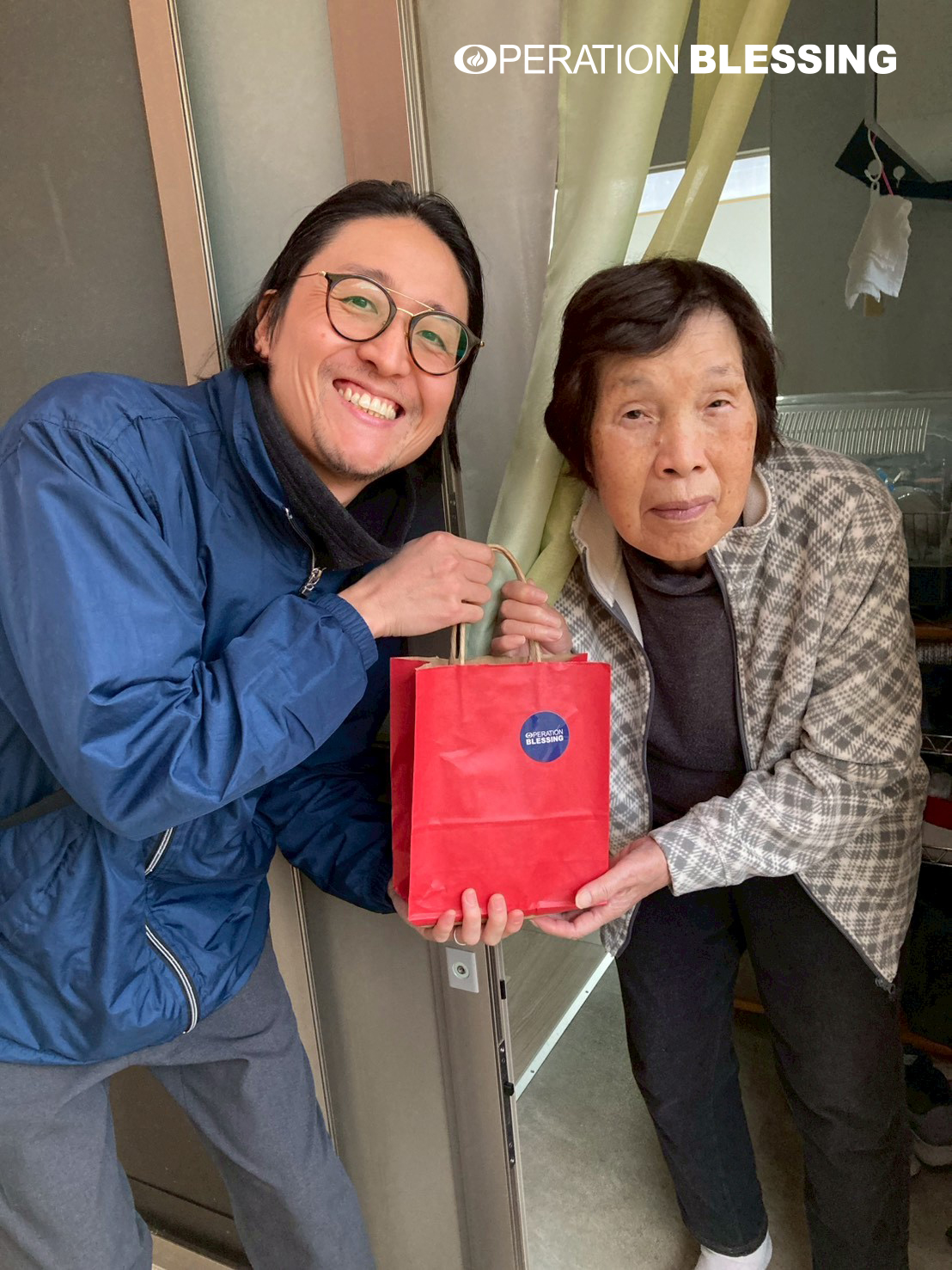 クリスマスギビング