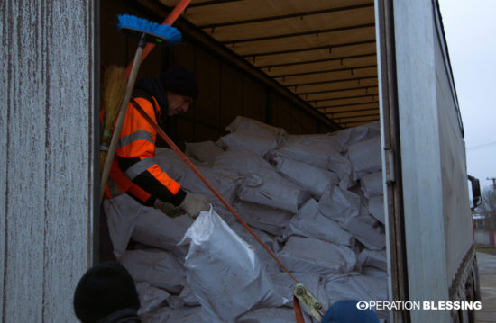 ウクライナ越冬支援