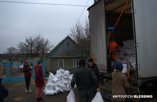 ウクライナ 越冬支援