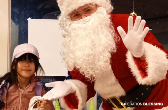 クリスマス・ギビング